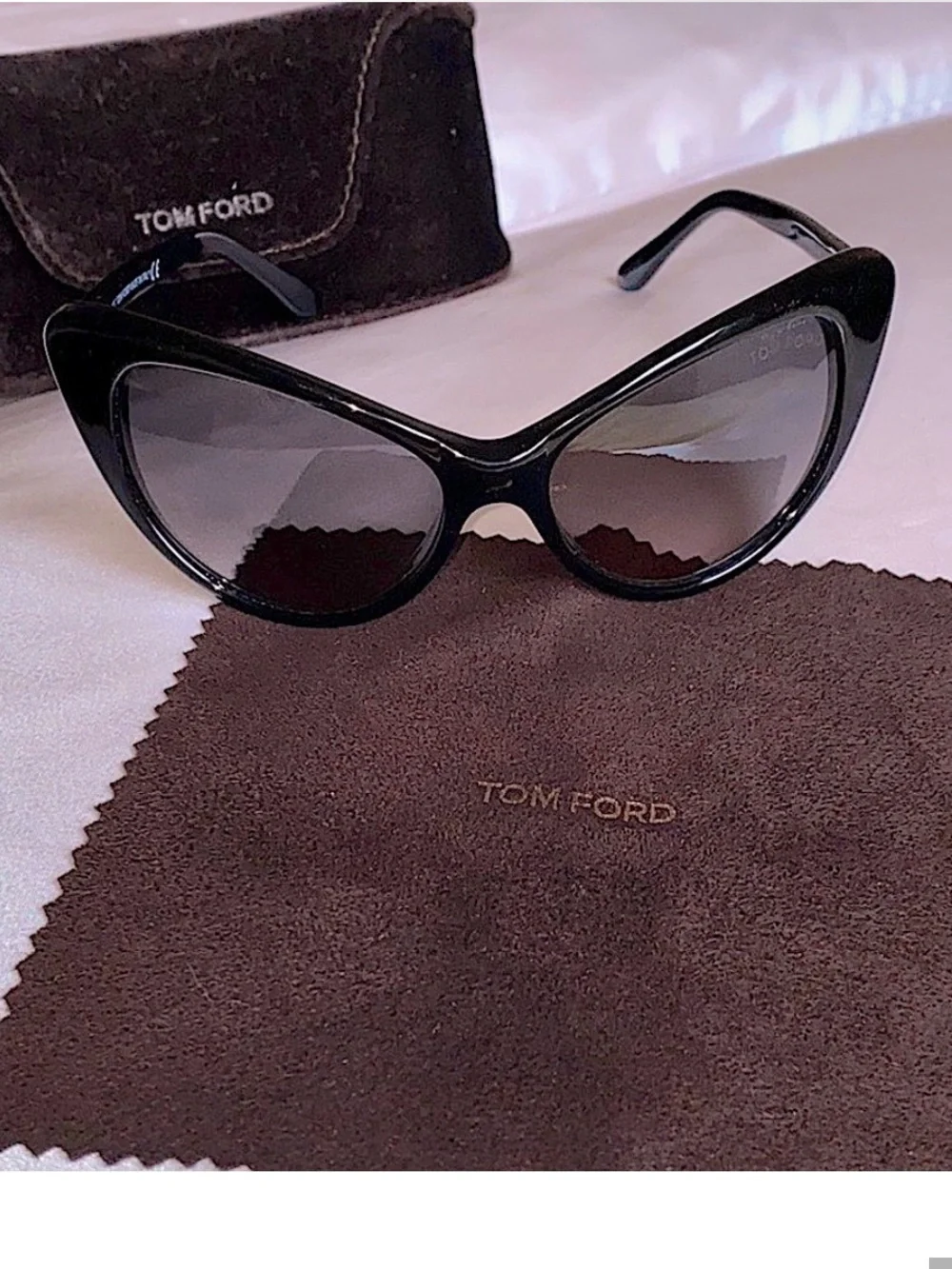 Tom Ford bold cat